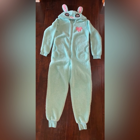 Ardene bunny Onesie - Picture 1 of 2
